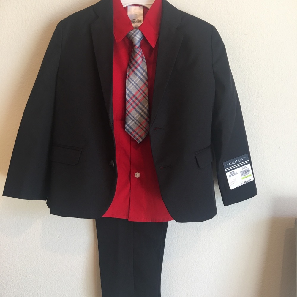 Nautica 3pc Suit